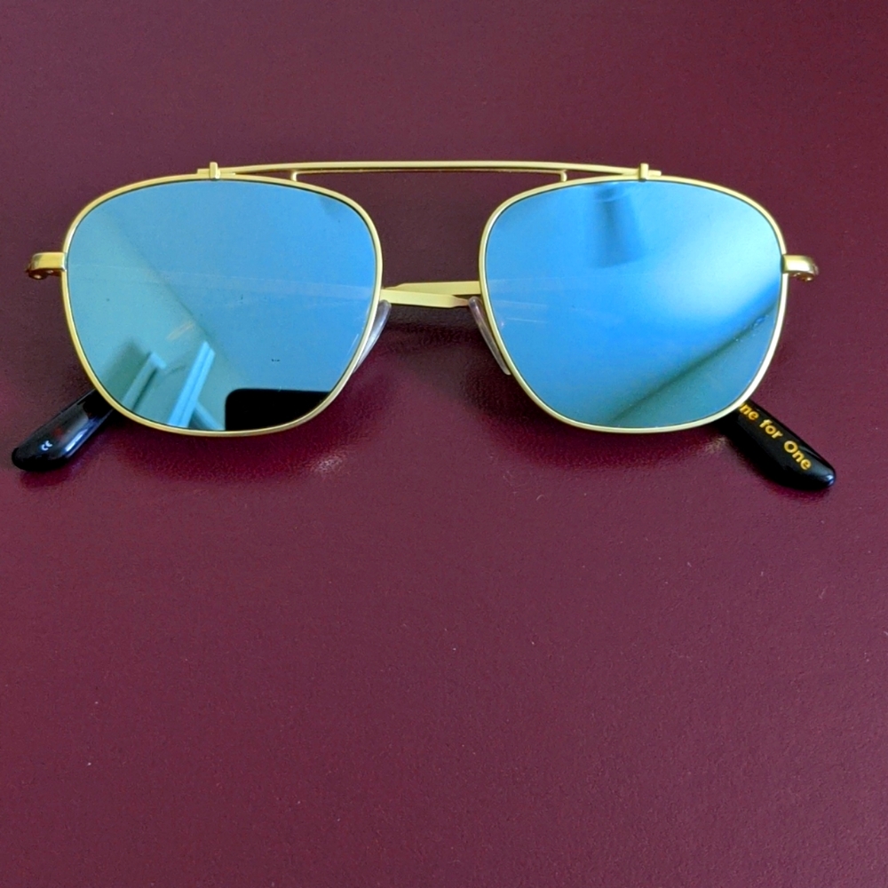 Riley Toms sunglasses